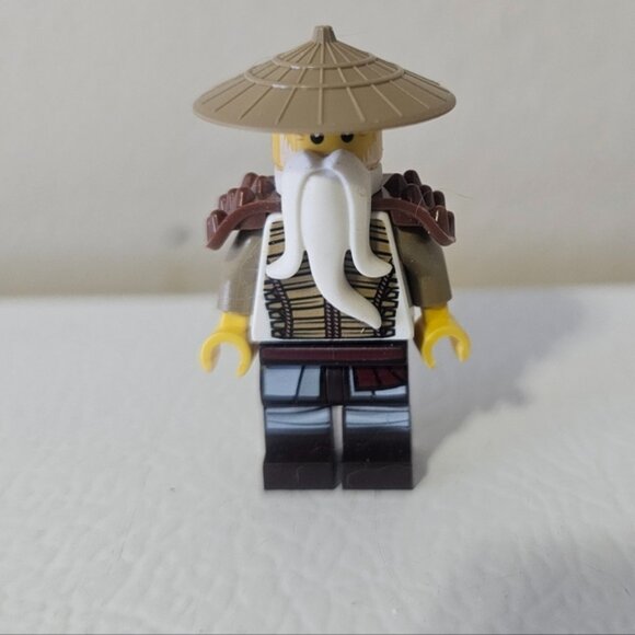 LEGO Ninjago Hero Wu Minifigure Master of the Mountain Ninja Sensei 71718 - Picture 1 of 5
